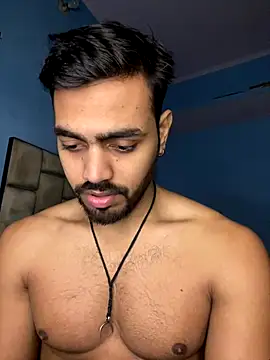 Snapshot of fireboyyyyy chatting on December 20, 2025, 1:02 am fireboyyyyy online show from December 20, 2025, 1:02 am