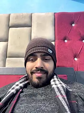 Snapshot of fireboyyyyy chatting on January 8, 2026, 1:13 pm fireboyyyyy online show from January 8, 2026, 1:13 pm