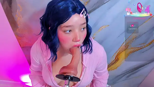 hinata dolly online show from October 28, 2025, 11:25 am