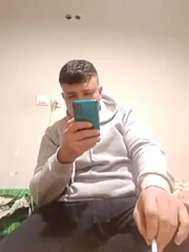 nihattttttttttttttt online show from February 7, 2026, 9:18 pm