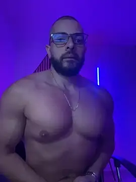 Snapshot of magnumchris chatting on February 18, 2026, 3:13 am magnumchris online show from February 18, 2026, 3:13 am