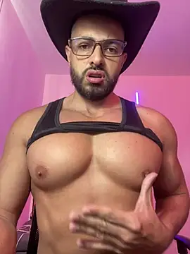 magnumchris online show from March 13, 2026, 2:01 pm