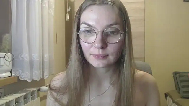 LooveELLYx online show from December 27, 2024, 3:04 pm