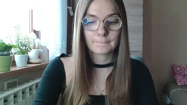 LooveELLYx online show from February 13, 2026, 7:26 am