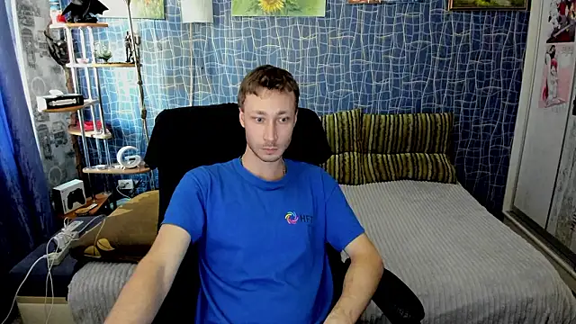 Snapshot of CuteBoy228 chatting on March 17, 2026, 2:31 pm CuteBoy228 online show from March 17, 2026, 2:31 pm