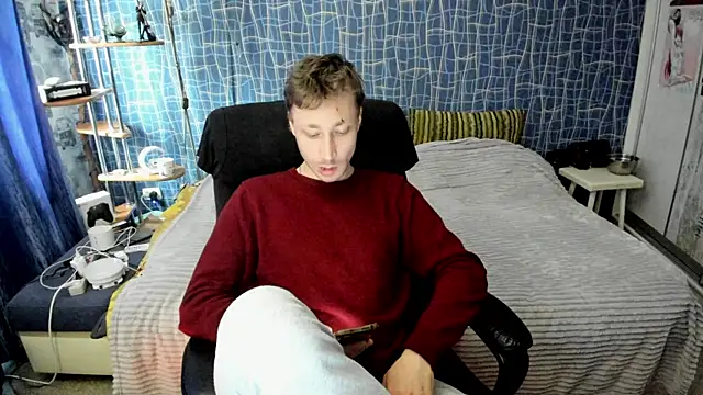 Snapshot of CuteBoy228 chatting on April 24, 2026, 3:03 pm CuteBoy228 online show from April 24, 2026, 3:03 pm