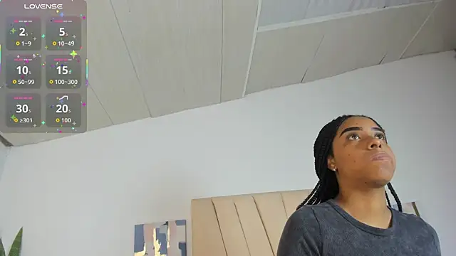 Snapshot of Sophia_Ebony chatting on September 29, 2025, 12:32 pm Sophia Ebony online show from September 29, 2025, 12:32 pm