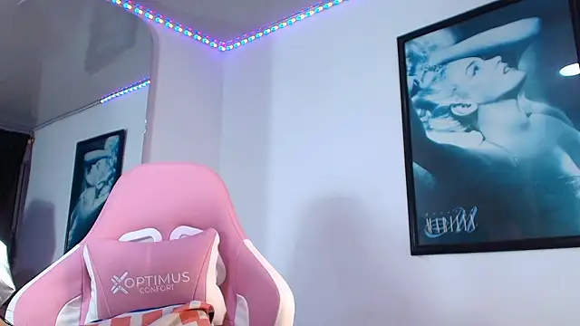 Snapshot of GraceWallace_ chatting on February 5, 2026, 3:00 am GraceWallace online show from February 5, 2026, 3:00 am