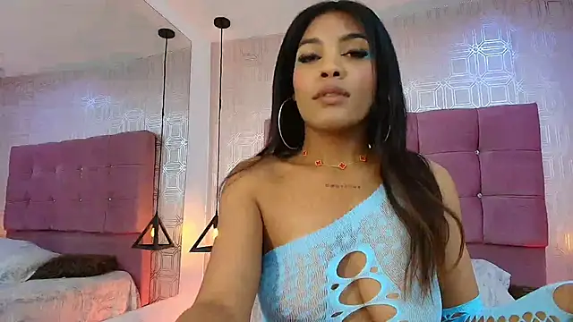 Snapshot of LexieBloom chatting on November 25, 2025, 4:01 am LexieBloom online show from November 25, 2025, 4:01 am