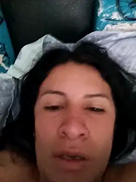 karinnahotdirty online show from December 18, 2025, 2:23 pm