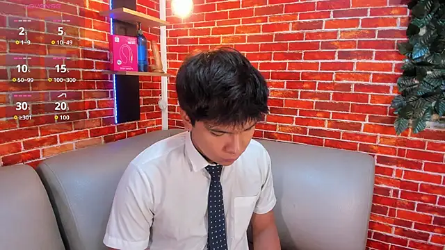 Thiago Kozak online show from April 8, 2026, 1:22 pm