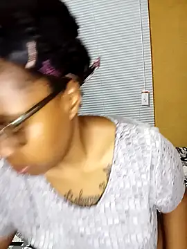 PreggyBunny online show from October 17, 2025, 10:12 pm