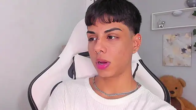 Thomas wil online show from November 14, 2025, 6:45 am