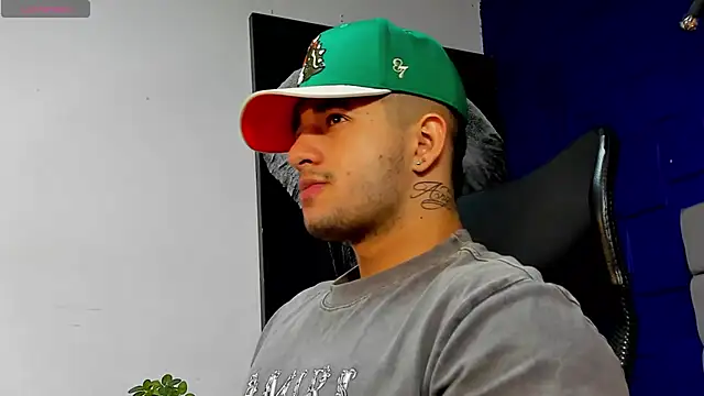 king falconer online show from November 15, 2025, 11:32 pm