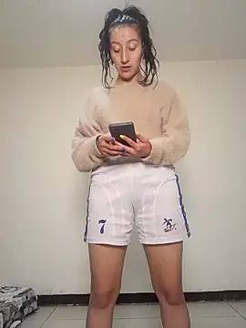 Oriana111 online show from October 26, 2025, 6:14 pm