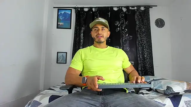 magnusclark online show from November 23, 2025, 2:00 am