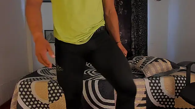 magnusclark online show from December 1, 2025, 6:13 pm