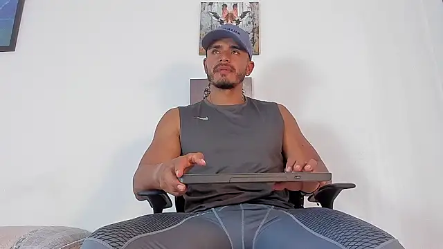 magnusclark online show from March 28, 2026, 8:08 pm