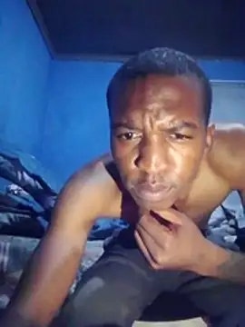 Snapshot of Taydoo883 chatting on February 26, 2026, 12:53 am Taydoo883 online show from February 26, 2026, 12:53 am