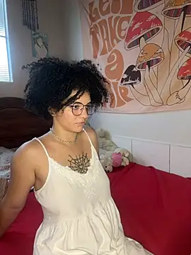 Snapshot of CamillyBlum chatting on January 16, 2026, 10:03 pm CamillyBlum online show from January 16, 2026, 10:03 pm