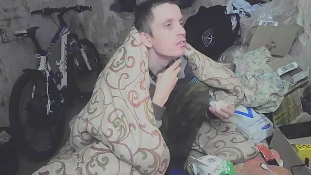 makarov1993 online show from October 14, 2025, 7:20 am