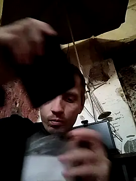 makarov1993 online show from November 12, 2025, 11:21 am