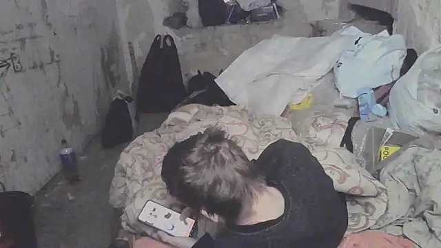 makarov1993 online show from November 14, 2025, 2:21 am