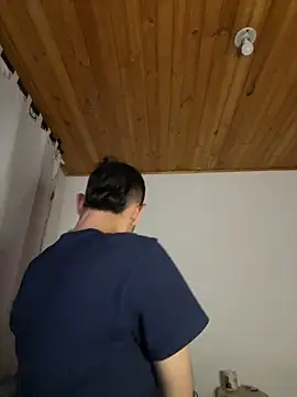 Snapshot of Michaell_Spinelly chatting on December 22, 2025, 4:20 am Michaell Spinelly online show from December 22, 2025, 4:20 am