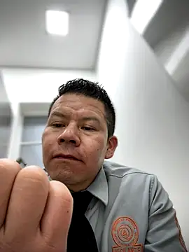 Manu0586 online show from September 28, 2025, 1:11 am