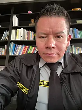 Snapshot of Manu0586 chatting on February 22, 2026, 2:04 pm Manu0586 online show from February 22, 2026, 2:04 pm