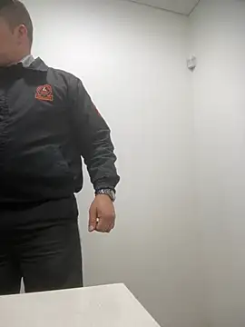 Snapshot of Manu0586 chatting on February 25, 2026, 6:56 am Manu0586 online show from February 25, 2026, 6:56 am