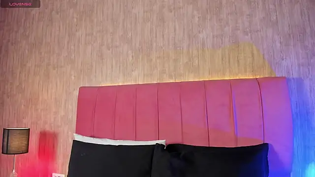 Snapshot of Kendra_kobein chatting on February 26, 2026, 8:08 pm Kendra kobein online show from February 26, 2026, 8:08 pm