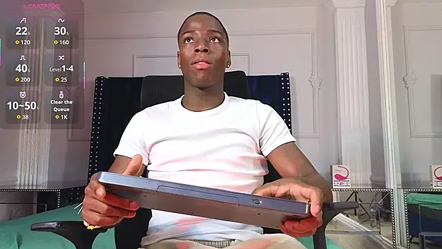 CharlesBrown  online show from September 26, 2025, 9:08 pm