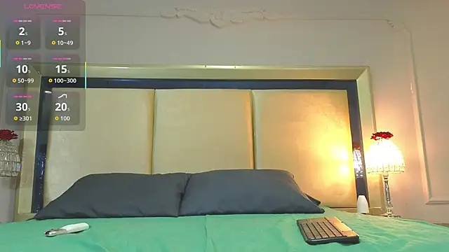 CharlesBrown  online show from September 27, 2025, 2:00 pm