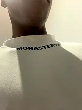 CharlesBrown  online show from December 5, 2025, 12:03 pm