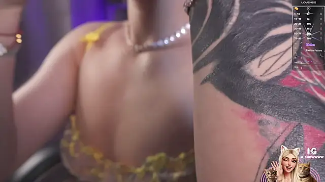 Miila snow online show from November 5, 2025, 11:54 am