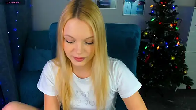 KatherineePierce online show from January 9, 2026, 1:58 pm