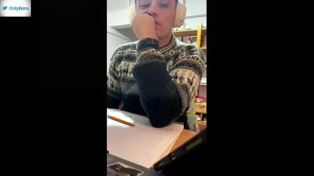 Haustin202 online show from October 28, 2025, 1:20 am