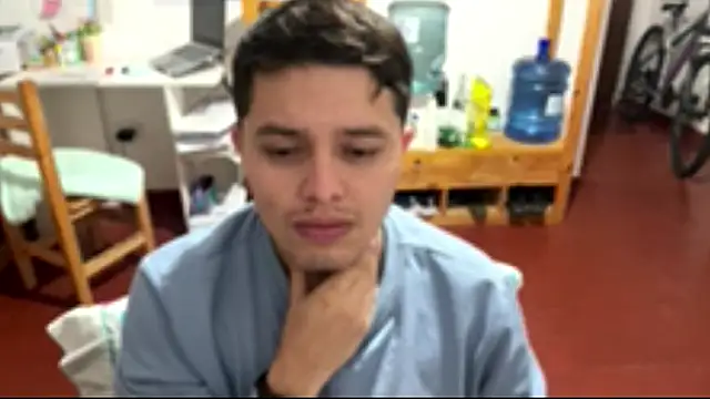 Haustin202 online show from November 7, 2025, 12:10 am