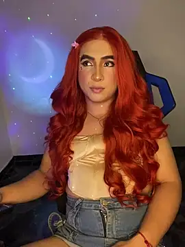 Snapshot of AlineCosta_ chatting on December 21, 2025, 1:24 am AlineCosta online show from December 21, 2025, 1:24 am