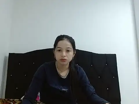 Snapshot of Sweet_pecadito chatting on December 3, 2025, 11:14 pm Sweet pecadito online show from December 3, 2025, 11:14 pm