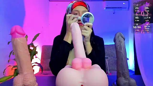 Snapshot of alicemoon__ chatting on February 6, 2026, 10:46 pm alicemoon online show from February 6, 2026, 10:46 pm