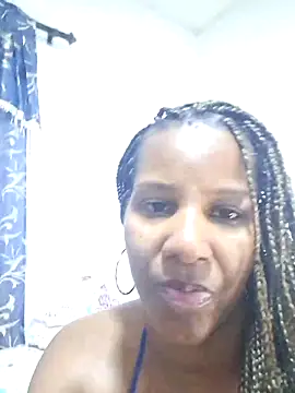 Snapshot of VikysDavis chatting on February 27, 2026, 10:32 pm VikysDavis online show from February 27, 2026, 10:32 pm