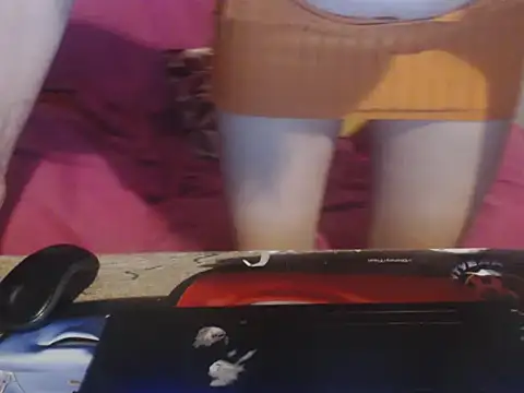 Snapshot of nefesimol chatting on October 31, 2025, 7:48 pm nefesimol online show from October 31, 2025, 7:48 pm