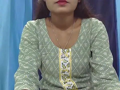Snapshot of Aarti_misty71 chatting on December 1, 2025, 5:45 am Aarti misty71 online show from December 1, 2025, 5:45 am