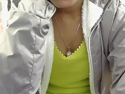 Snapshot of Aarti_misty71 chatting on December 15, 2025, 5:23 am Aarti misty71 online show from December 15, 2025, 5:23 am