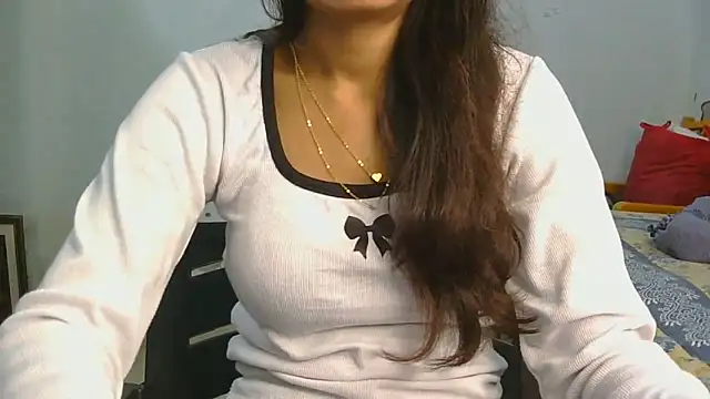Aarti misty71 online show from April 14, 2026, 5:13 am