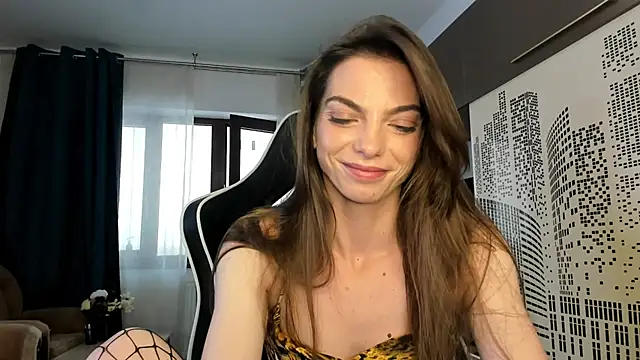 Snapshot of UnicornLand chatting on October 13, 2025, 10:26 am UnicornLand online show from October 13, 2025, 10:26 am