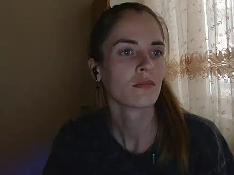 Snapshot of JayeTyler chatting on November 15, 2025, 6:33 am JayeTyler online show from November 15, 2025, 6:33 am