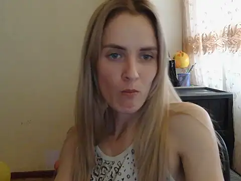 Snapshot of JayeTyler chatting on November 20, 2025, 10:15 am JayeTyler online show from November 20, 2025, 10:15 am